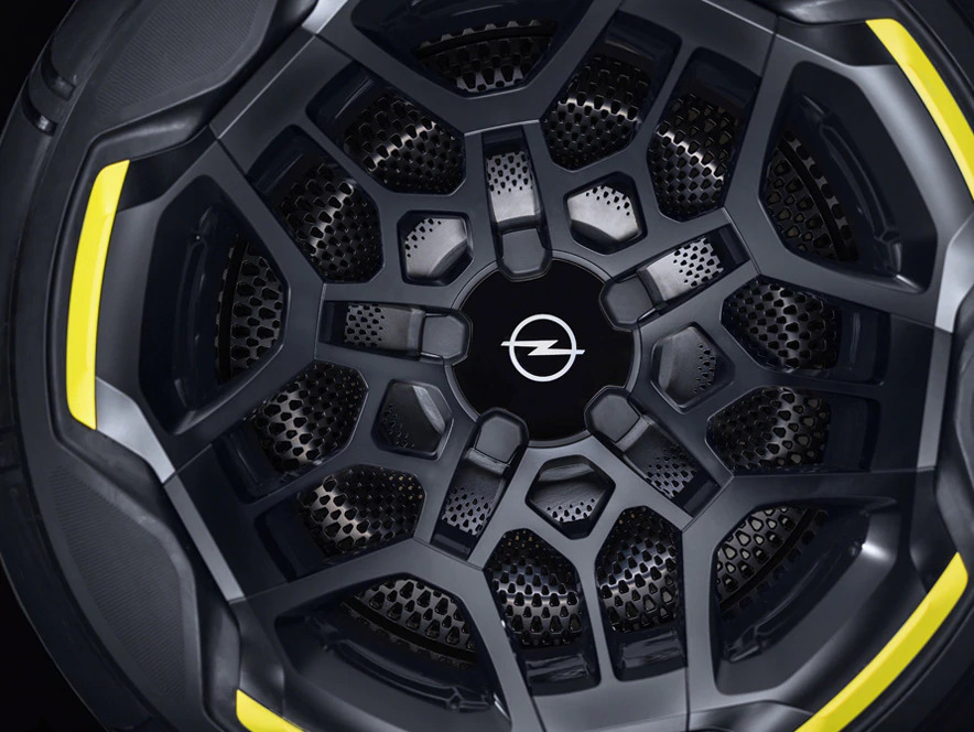 opel-concept-cars-gtx-boldexterior-hightechappeal-4×3